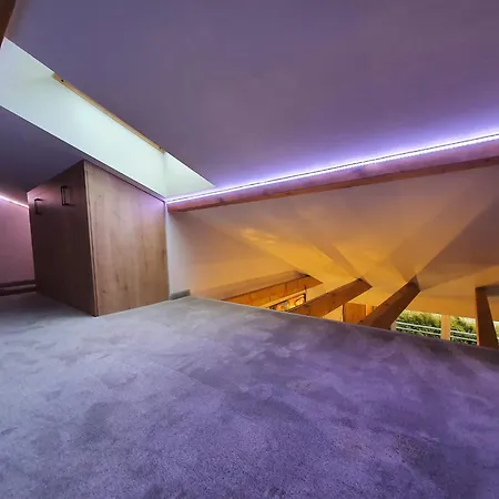 & Fun Spokojna דירה *